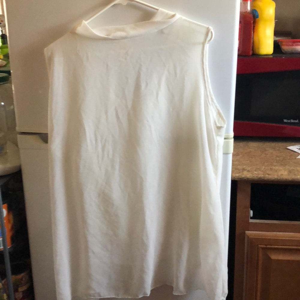 Sheer blouse - Picture 2 of 2